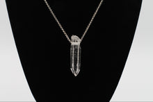 Load image into Gallery viewer, Drilled Quartz Crystal Necklace from Fisher Mountain - Q002
