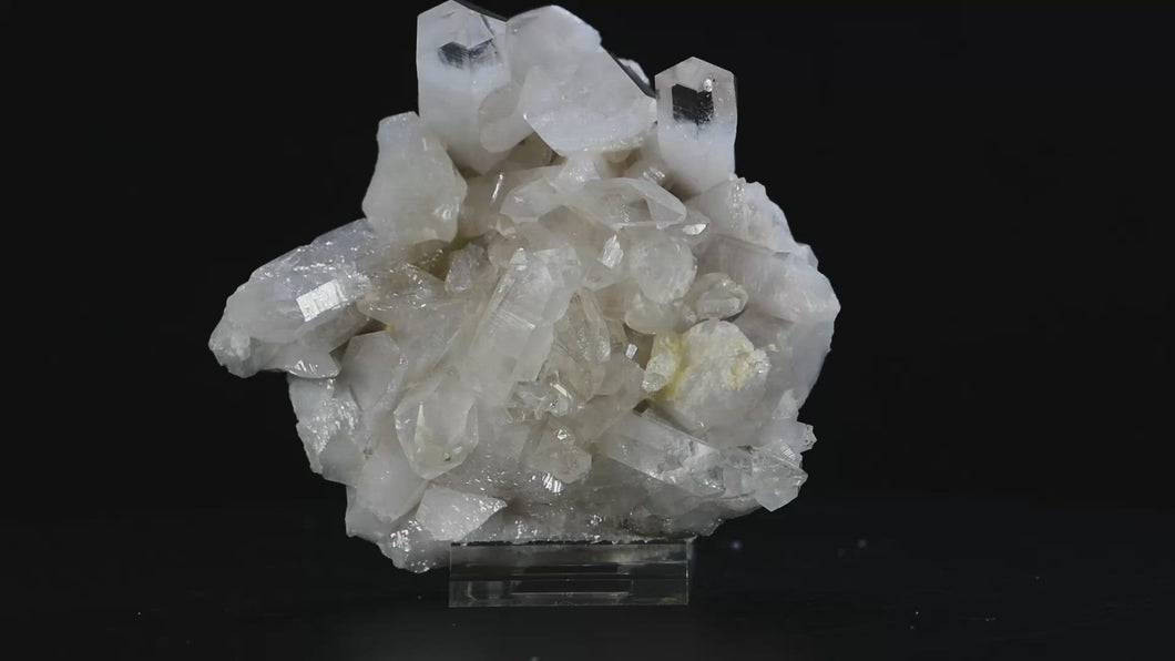 Quartz Crystal Cluster (Medium) 4in x 4in x 3in - SN AM000077
